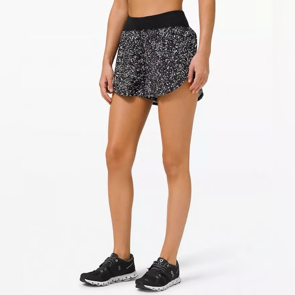 Lululemon Find Your Pace High-Rise Lined Short 3"